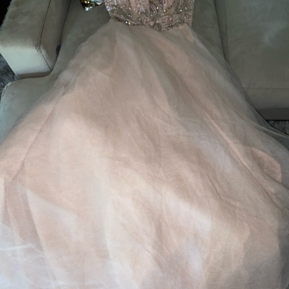 David’s bridal wedding dress. - Picture 3 of 8